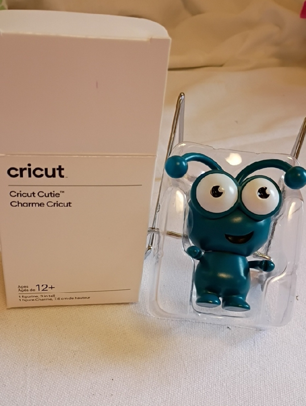 Cricut Cutie Peacock 2020 Accessory